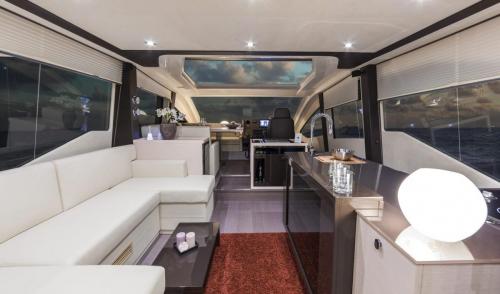 04_Cranchi_60HT_INT_01-ndg6hm9slcbwuqw9ekdexboxfmfm8mgw8mp0u10pt4