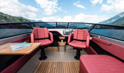 19-e26classic_grey_red_20180905-9406-nwg05u3la8wfxxcdcjogi7a5nix7eptk2n4n17qv8o