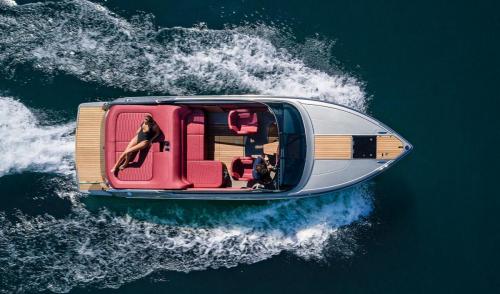 2-e26classic_grey_red_20180905_drone-0928-nwg05gxumkeffdvhhdzojalpc4q2eydbctzubcadns