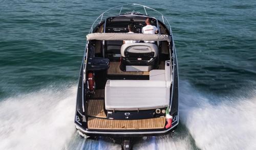 cranchi_end30_lake-0770mod-nuda5fokdhoysjff9r0zgjfvh0xhcy56f5ukg9z1k8 (1)