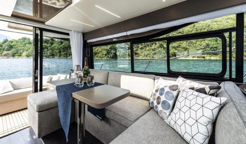 t36Xover_IV-7684-nu83w0gm6uh3v7fg8am55momkz3ssg2vuefr986560